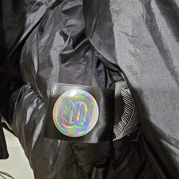 NWT Aritzia the super puff Snug Vest - Picture 10 of 12